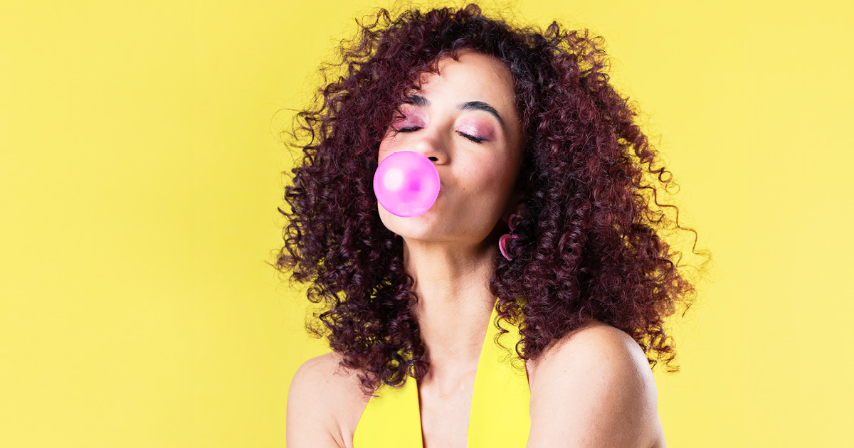 Curly Girls, kuunnelkaa! Four Reasons x Olaplex -tuotteilla saat kiharasi esille